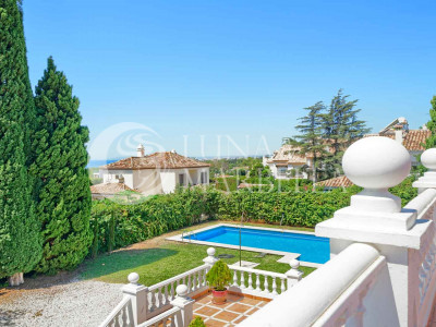 Villa for sale in Marbella