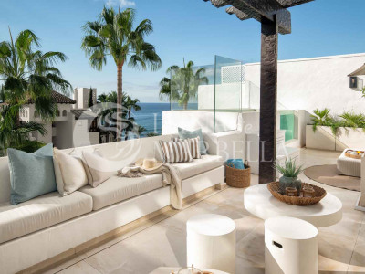 Penthouse for sale in Puente Romano, Marbella Golden Mile