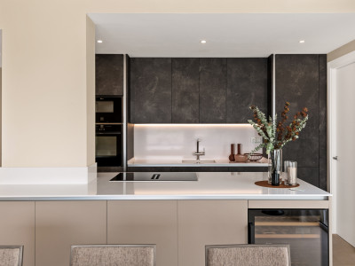 Apartamento en venta en Monte Paraiso, Marbella Golden Mile