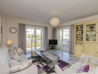 Apartamento en venta en Playas del Duque, Marbella - Puerto Banus