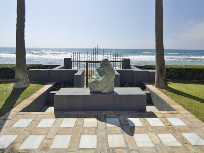 Villa  for sale in  Los Monteros Playa, Marbella East