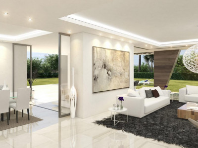 Villa  en venta en  New Golden Mile, Estepona