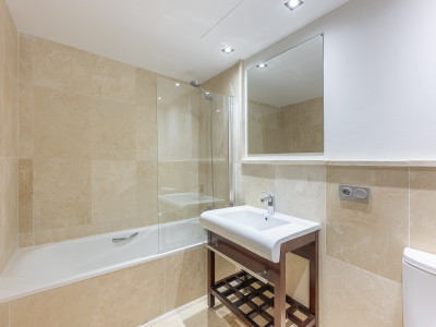 Apartamento en venta en Acosta los Flamingos, Benahavis