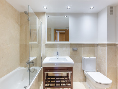 Apartamento en venta en Acosta los Flamingos, Benahavis