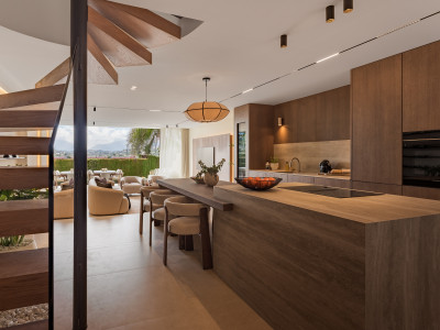 Maison de Ville à vendre à Aloha, Nueva Andalucia