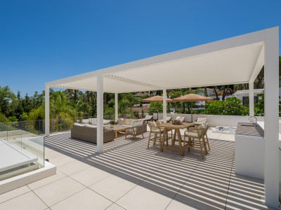 Villa zum Verkauf in Las Brisas, Nueva Andalucia