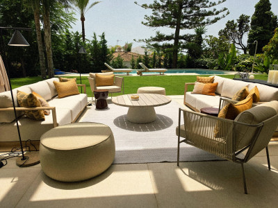 Villa zum Verkauf in Los Monteros Playa, Marbella Ost
