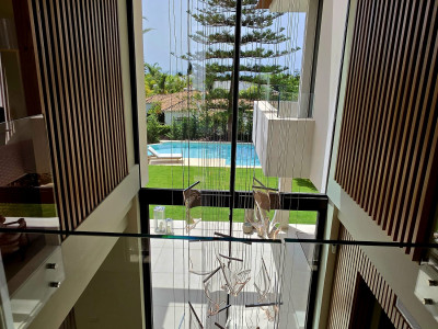 Villa zum Verkauf in Los Monteros Playa, Marbella Ost
