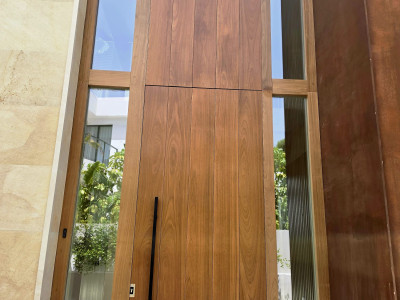 Villa zum Verkauf in Los Monteros Playa, Marbella Ost