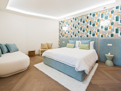 Zweistöckiges Penthouse zum Verkauf in Las Alamandas, Nueva Andalucia
