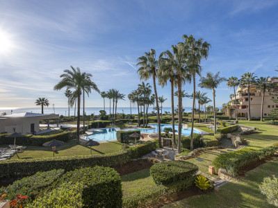 Apartamento en venta en Costalita, Estepona