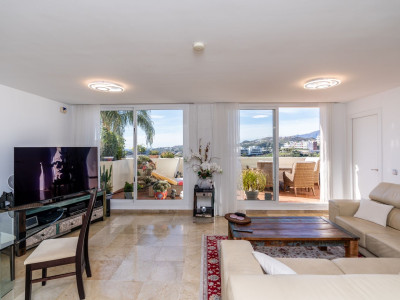 Wohnung zum Verkauf in Puerto del Almendro, Benahavis