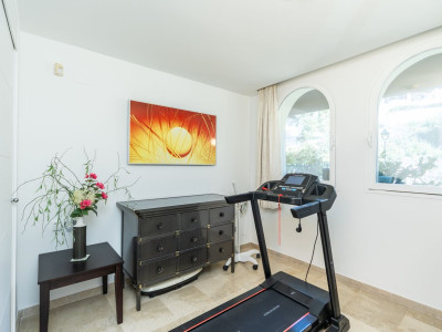 Wohnung zum Verkauf in Puerto del Almendro, Benahavis