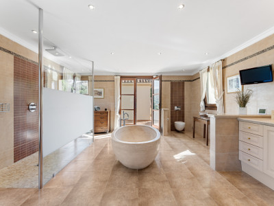 Villa à vendre à El Velerin, Estepona