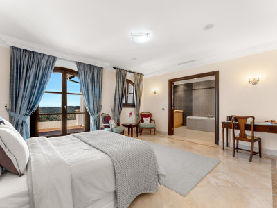 Villa à vendre à El Velerin, Estepona