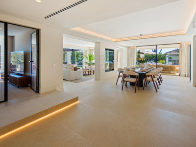 Villa à vendre à Nueva Andalucia