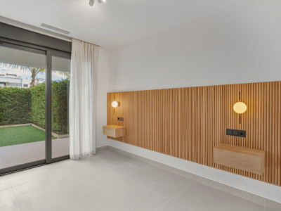 Ground Floor Apartment for sale in Estepona East, Estepona