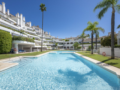 Duplex en venta en Rio Real, Marbella Este