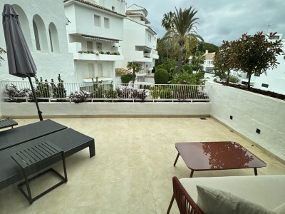 Duplex en venta en Rio Real, Marbella Este