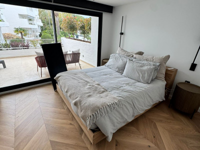 Duplex en venta en Rio Real, Marbella Este