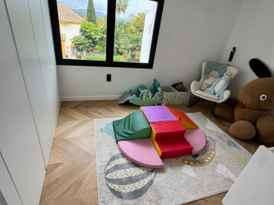 Duplex en venta en Rio Real, Marbella Este