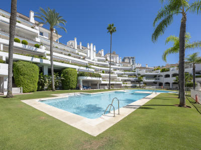 Duplex en venta en Rio Real, Marbella Este