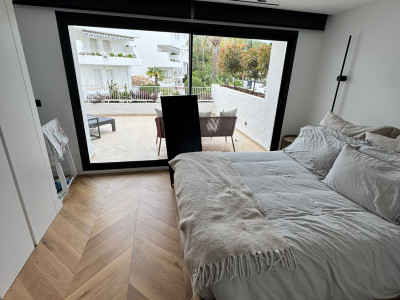 Duplex en venta en Rio Real, Marbella Este