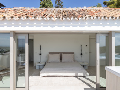 Zweistöckiges Penthouse zum Verkauf in Nueva Andalucia