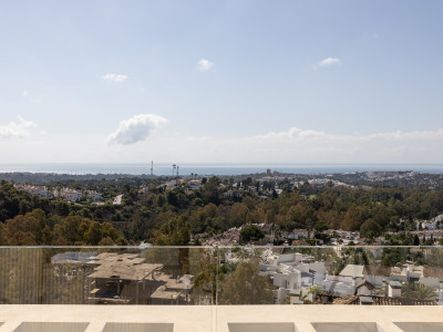 Zweistöckiges Penthouse zum Verkauf in Nueva Andalucia