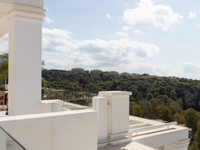 Zweistöckiges Penthouse zum Verkauf in Nueva Andalucia