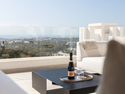 Zweistöckiges Penthouse zum Verkauf in Nueva Andalucia