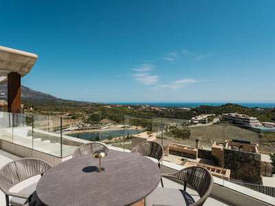 Penthaus zum Verkauf in Real de La Quinta, Benahavis