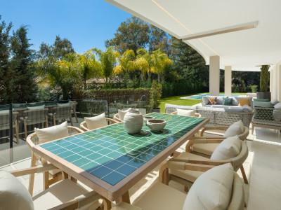Villa zum Verkauf in La Cerquilla, Nueva Andalucia