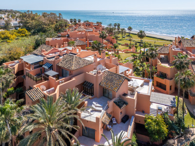Zweistöckiges Penthouse zum Verkauf in Marbella Ost