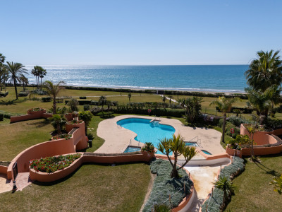 Zweistöckiges Penthouse zum Verkauf in Marbella Ost