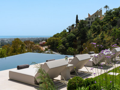Villa zum Verkauf in El Herrojo, Benahavis