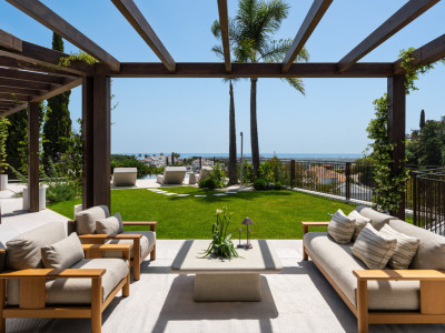 Villa zum Verkauf in El Herrojo, Benahavis
