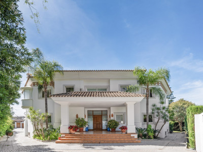 Villa à vendre à El Paraiso, Estepona