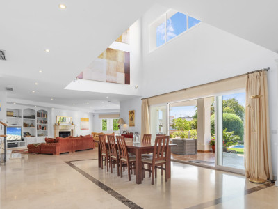 Villa à vendre à El Paraiso, Estepona