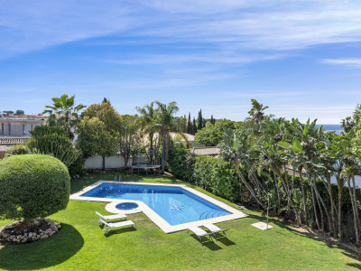 Villa à vendre à El Paraiso, Estepona