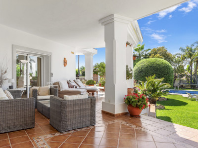 Villa à vendre à El Paraiso, Estepona