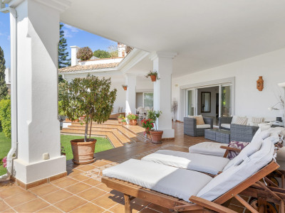 Villa à vendre à El Paraiso, Estepona