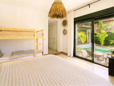 Villa à vendre à El Paraiso, Estepona