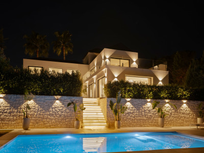 Villa en venta en Nueva Andalucia