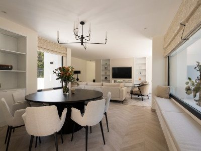 Villa en venta en Nueva Andalucia