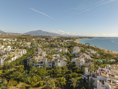 Apartamento en venta en Costalita, Estepona