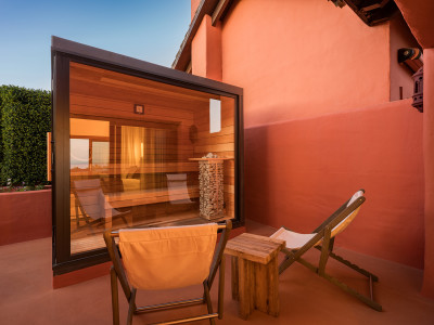 Zweistöckiges Penthouse zum Verkauf in Estepona