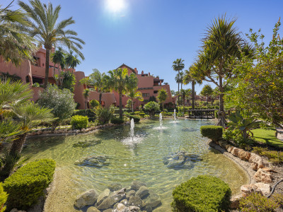 Zweistöckiges Penthouse zum Verkauf in Estepona