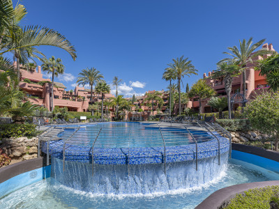 Zweistöckiges Penthouse zum Verkauf in Estepona