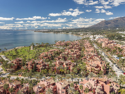 Atico Duplex en venta en Estepona